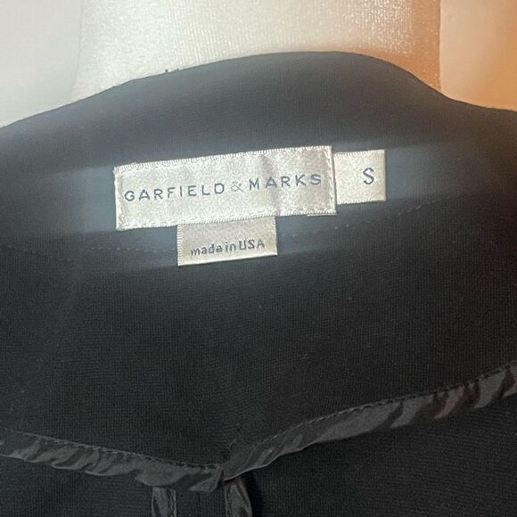 Garfield & Marks Cinched Belt Jacket - Picture 8 of 9